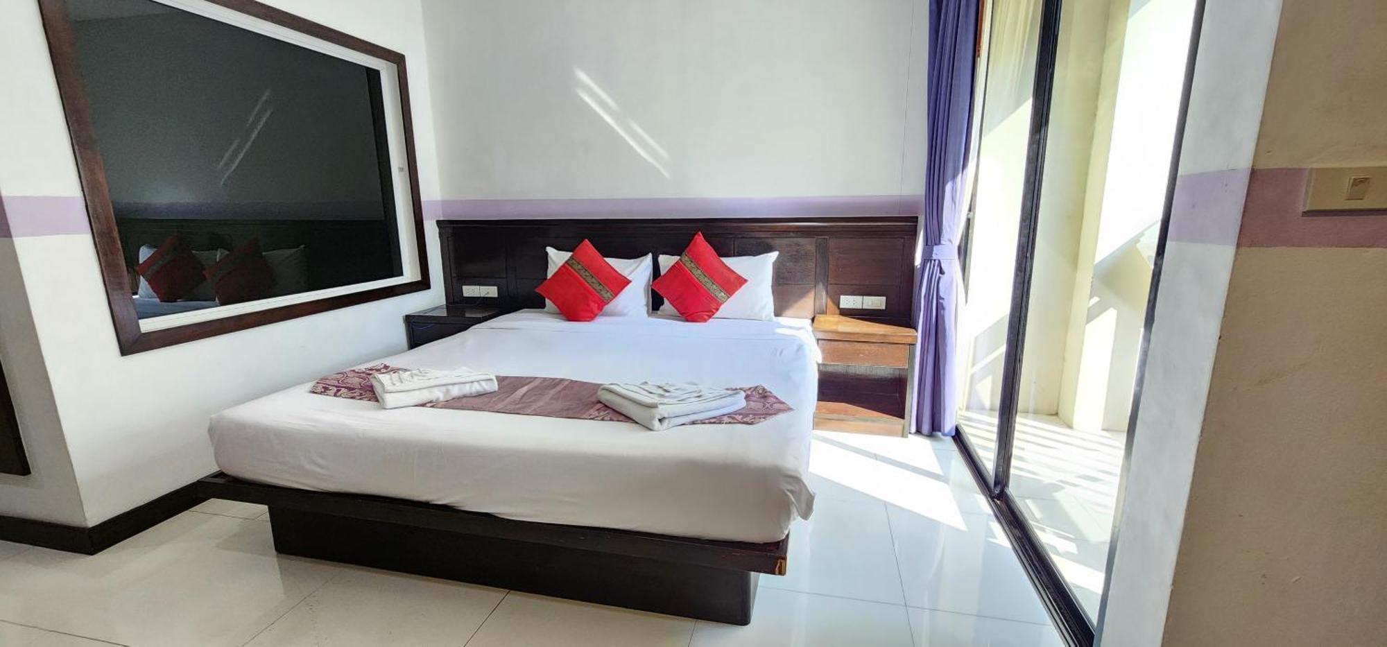 Hotel D C Patong Zewnętrze zdjęcie