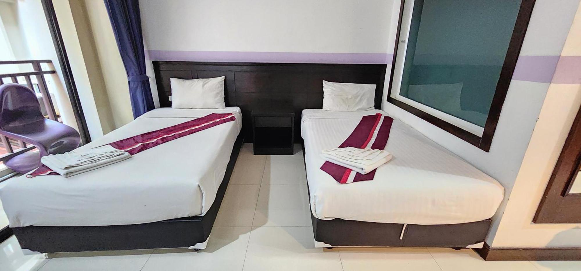 Hotel D C Patong Zewnętrze zdjęcie